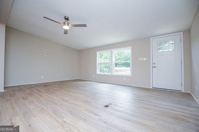74 Spring Lane, Carrollton, GA 30116
