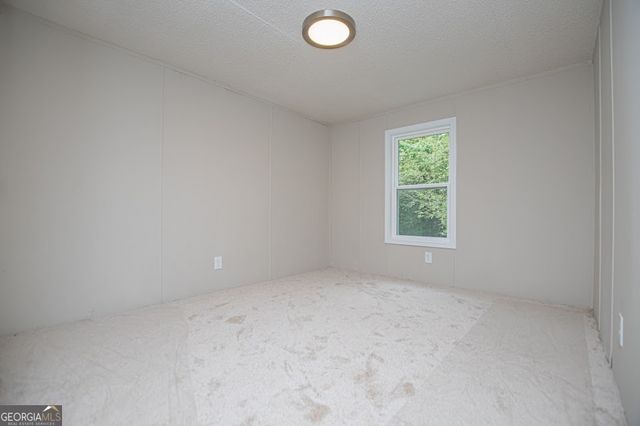 74 Spring Lane, Carrollton, GA 30116