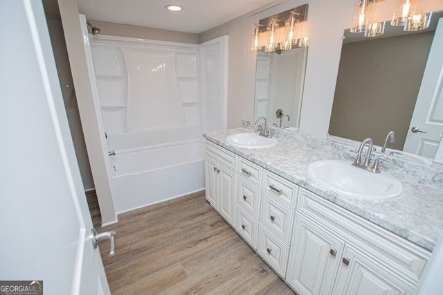 74 Spring Lane, Carrollton, GA 30116
