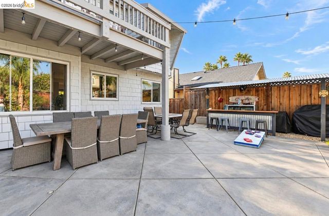 1515 Willow Lake Rd, Discovery Bay, CA 94505