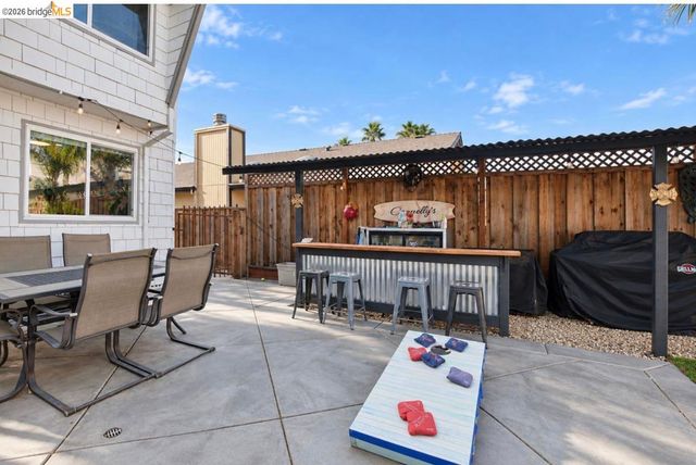 1515 Willow Lake Rd, Discovery Bay, CA 94505