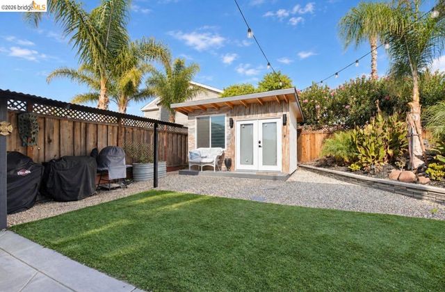 1515 Willow Lake Rd, Discovery Bay, CA 94505