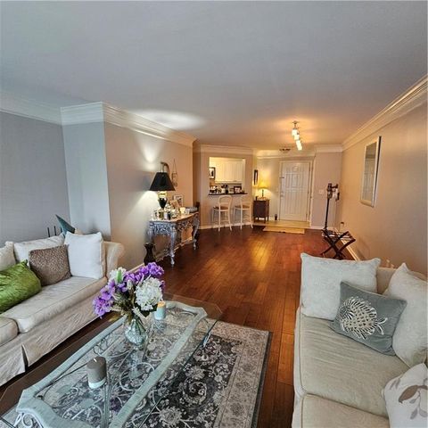 3334 Peachtree Road NE 1714, Atlanta, GA 30326