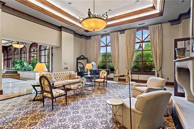 3334 Peachtree Road NE 1714, Atlanta, GA 30326