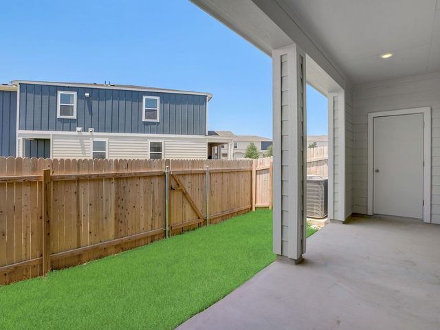1850 Settlers Glen DR 102, Round Rock, TX 78664