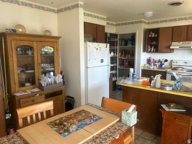 995 W RIVER POINT CIR, Murray, UT 84123