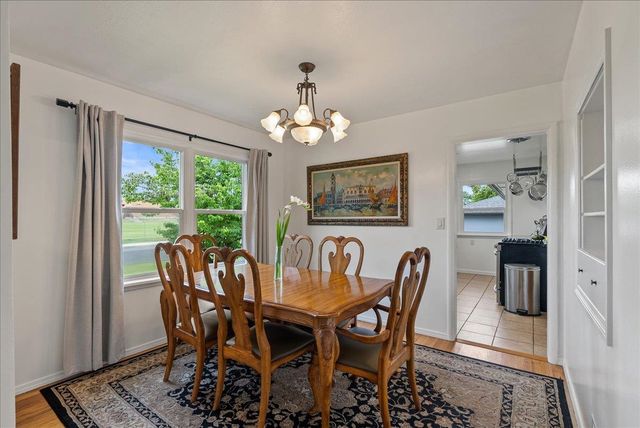 2821 N Sargent Rd, Millwood, WA 99212
