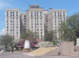 15 E KIRBY ST APT 1028 1028, Detroit, MI 48202