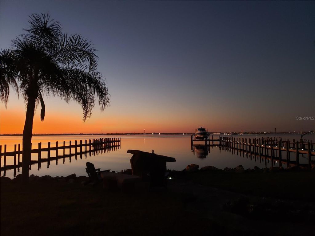 24181 HARBORVIEW ROAD, Punta Gorda, FL 33980