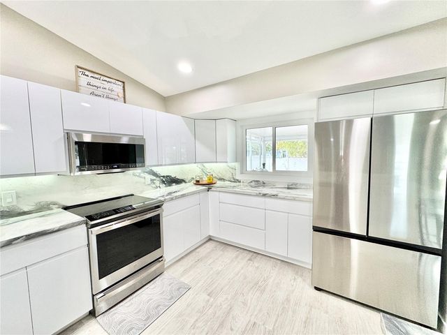 3659 DONAHUE AVENUE, North Port, FL 34288