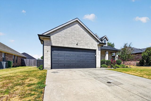 55 N Highland Drive, Sanger, TX 76266