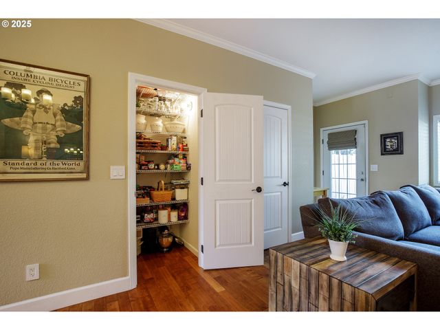 28705 Sw ROGER Blvd 80, Wilsonville, OR 97070