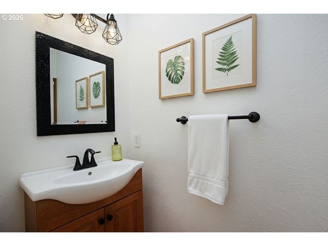 28705 Sw ROGER Blvd 80, Wilsonville, OR 97070