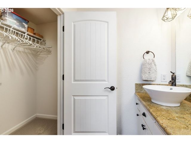 28705 Sw ROGER Blvd 80, Wilsonville, OR 97070