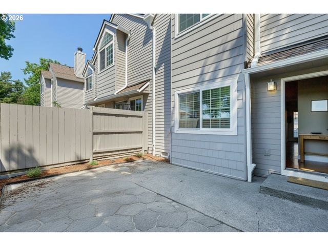 28705 Sw ROGER Blvd 80, Wilsonville, OR 97070