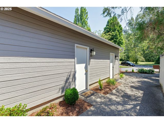 28705 Sw ROGER Blvd 80, Wilsonville, OR 97070