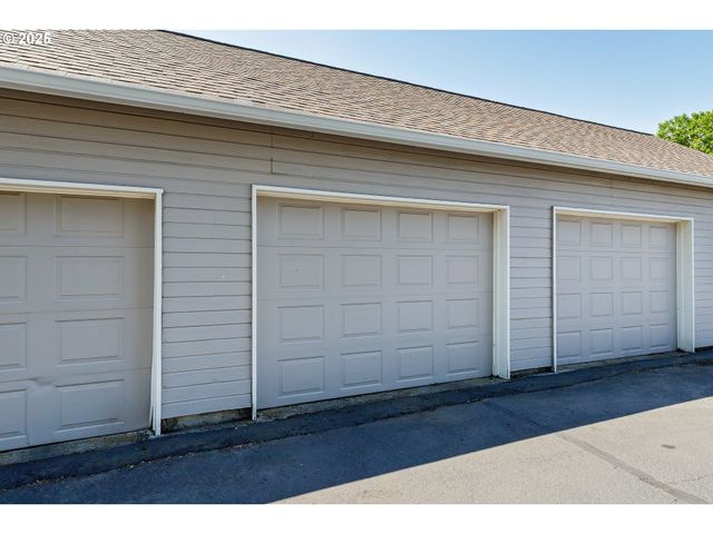 28705 Sw ROGER Blvd 80, Wilsonville, OR 97070