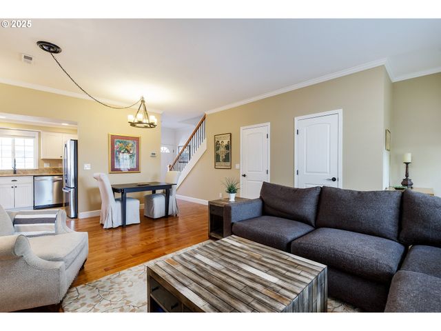 28705 Sw ROGER Blvd 80, Wilsonville, OR 97070