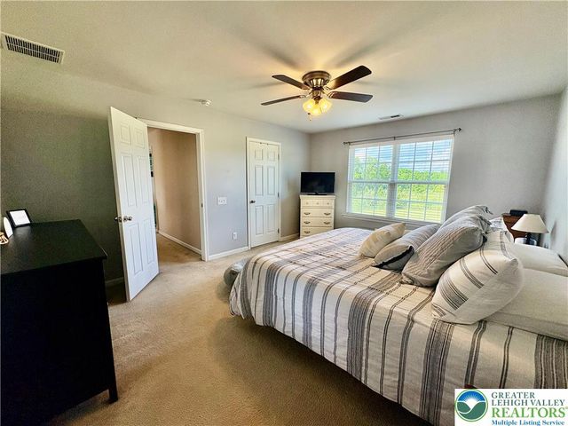 1315 Buck Hill Lane, Upper Macungie Twp, PA 18031