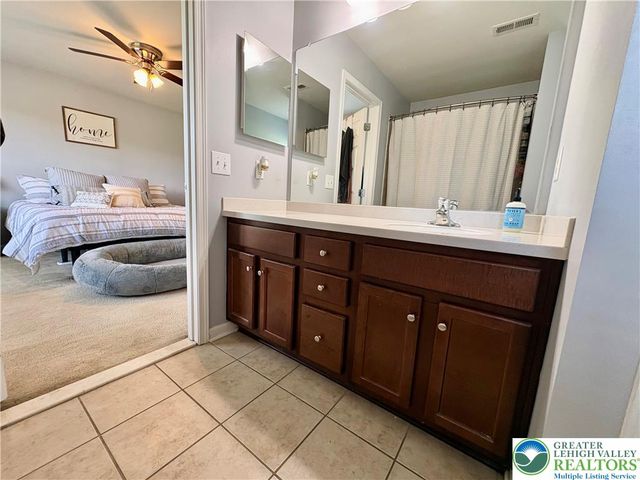 1315 Buck Hill Lane, Upper Macungie Twp, PA 18031