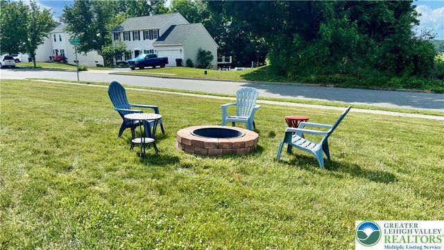 1315 Buck Hill Lane, Upper Macungie Twp, PA 18031