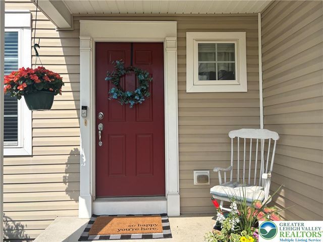 1315 Buck Hill Lane, Upper Macungie Twp, PA 18031