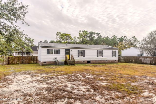 7209 Fontana Road, Wilmington, NC 28412
