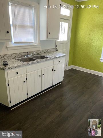 219 W HOWARD ST W, Hagerstown, MD 21740