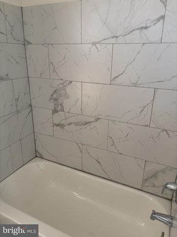 219 W HOWARD ST W, Hagerstown, MD 21740