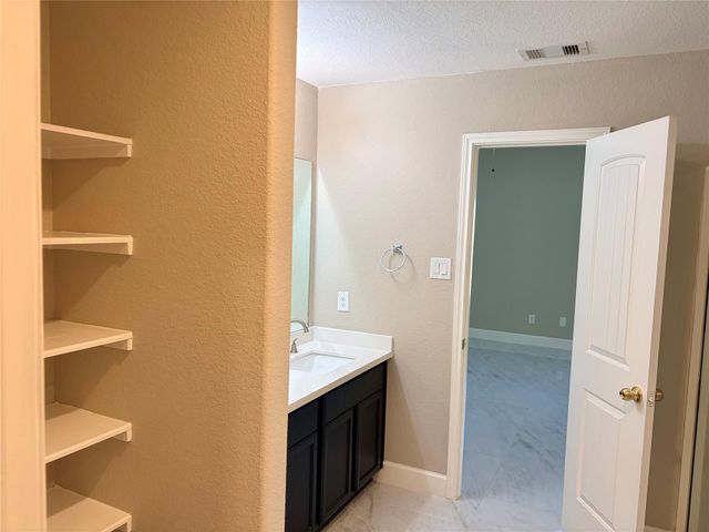 16527 Silla Ridge Court, Houston, TX 77049