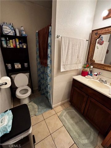 2032 W 77th St, Los Angeles, CA 90047