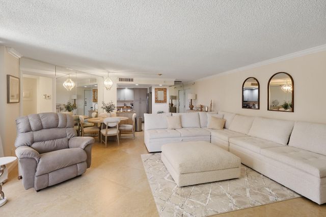 2800 N OCEAN A-4A, Singer Island, FL 33404