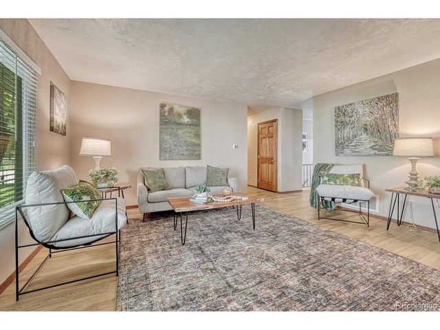6904 E Villanova Pl, Denver, CO 80224
