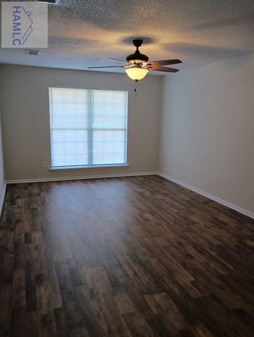 70 Kathy Road, Hinesville, GA 31313