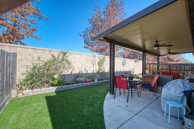 3031 Glacier Lane, Clovis, CA 93619