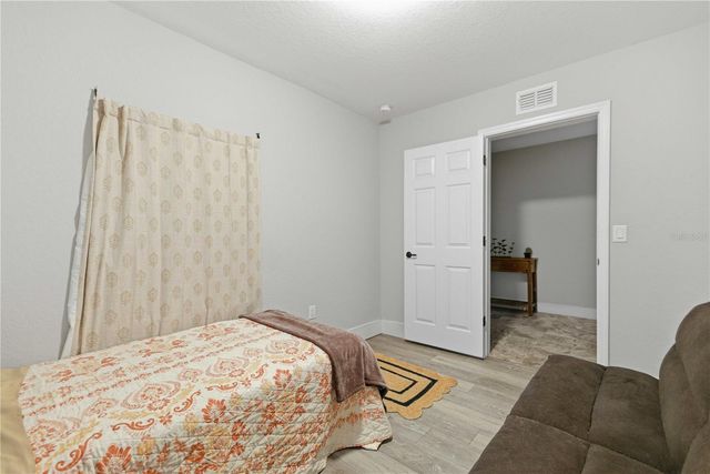 3017 NE 24TH COURT, Ocala, FL 34479