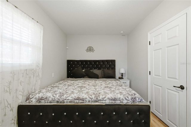 3017 NE 24TH COURT, Ocala, FL 34479