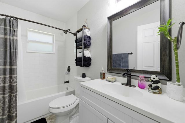3017 NE 24TH COURT, Ocala, FL 34479
