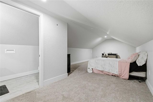 3017 NE 24TH COURT, Ocala, FL 34479