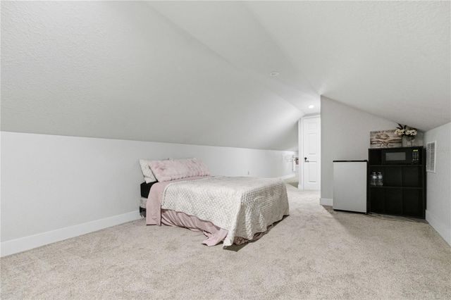 3017 NE 24TH COURT, Ocala, FL 34479