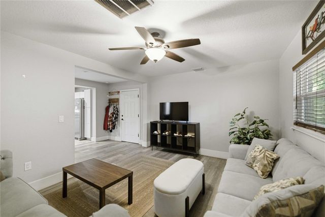 3017 NE 24TH COURT, Ocala, FL 34479