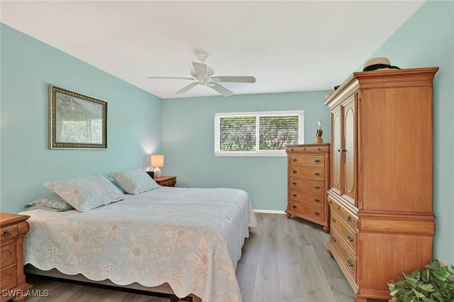 1009 Pine Isle LN S 1009, Naples, FL 34112