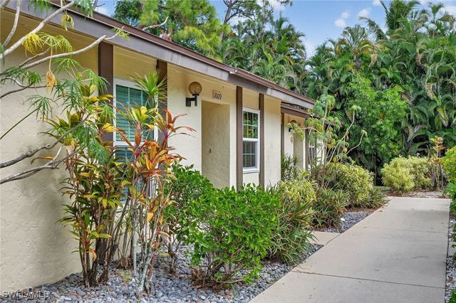 1009 Pine Isle LN S 1009, Naples, FL 34112