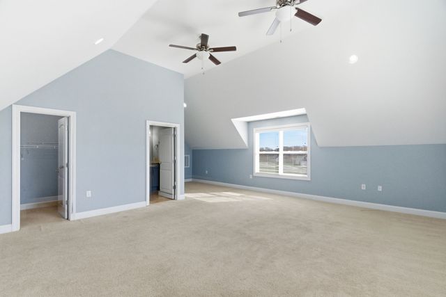 1027 Founders Ln, Portland, TN 37148