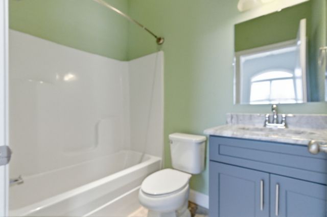 1027 Founders Ln, Portland, TN 37148