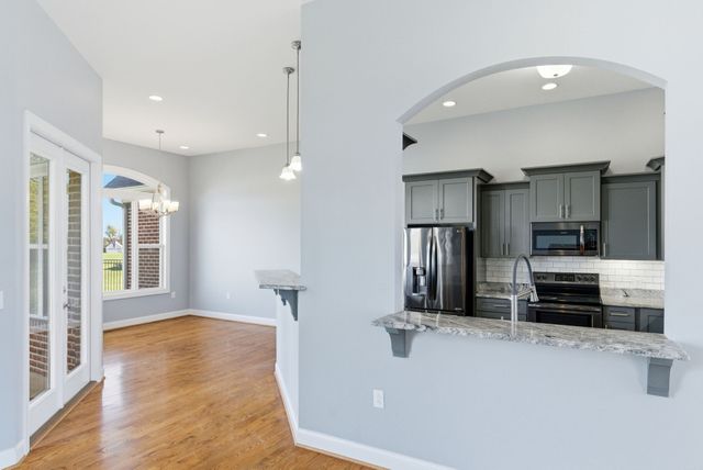 1027 Founders Ln, Portland, TN 37148