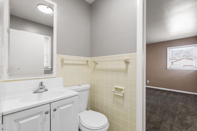 4306 N 72nd STREET, Milwaukee, WI 53216