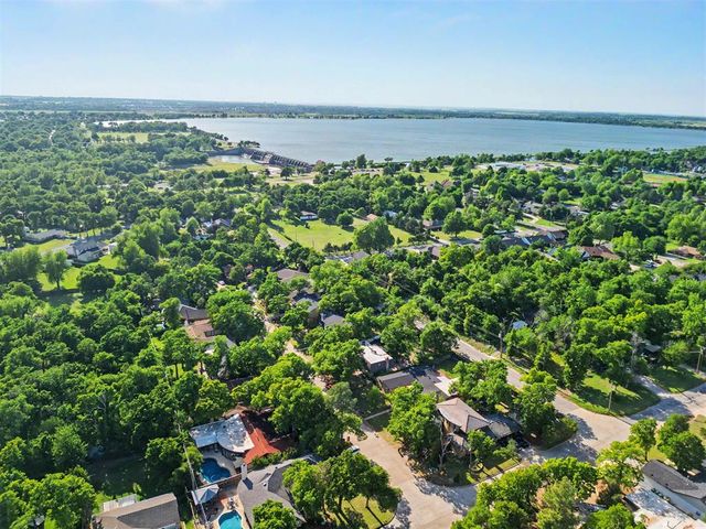 8205 Golden Oaks Road, Oklahoma City, OK 73127