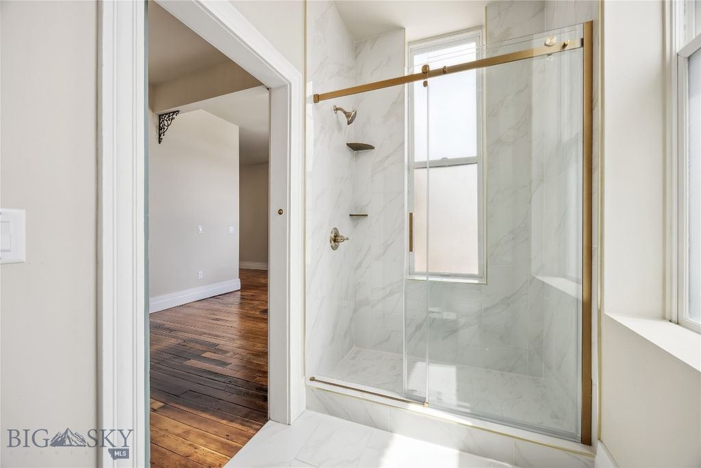 140 W Park, Butte, MT 59701 photo 27