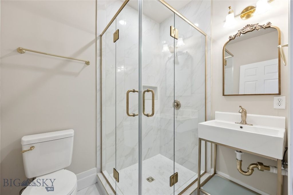 140 W Park, Butte, MT 59701 photo 38